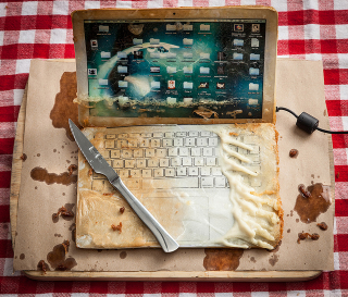 Illustration for article titled The Most Delicious Hardware Is Deep Fried Hardware